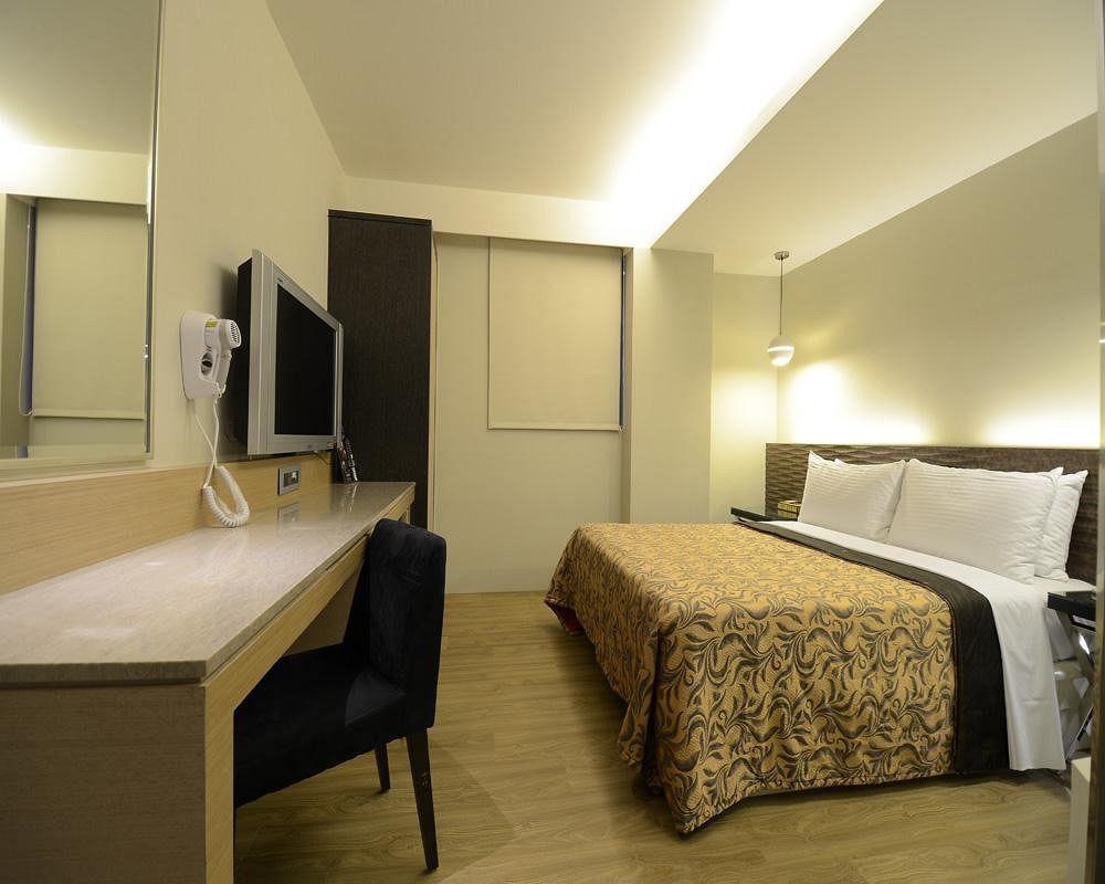 Royal Garden Hotel Tajpej Zewnętrze zdjęcie